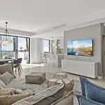 Vivi Homes - Sunrise Pool, Sauna, Gym, Terrace & Sea View * Τορρεμολίνος