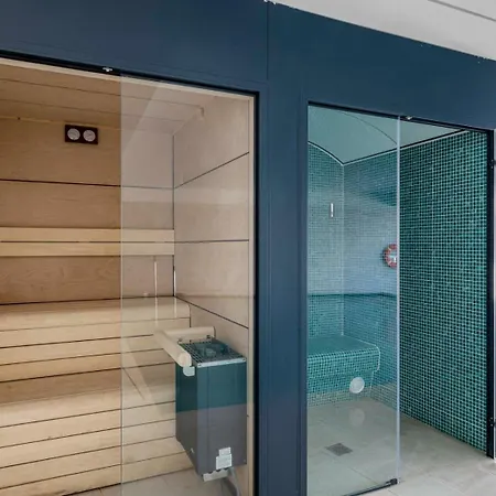 Apartamento Vivi Homes - Sunrise Pool, Sauna, Gym, Terrace&sea View