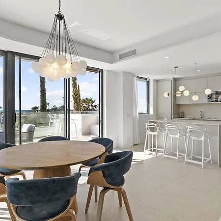 Vivi Homes - Sunrise Pool, Sauna, Gym, Terrace&sea View Apartamento *