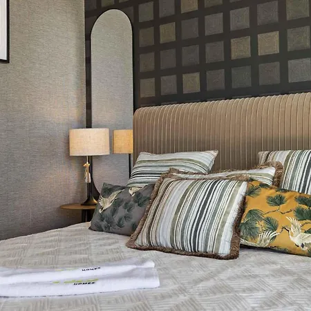 Appartement Vivi Homes - Sunrise Pool, Sauna, Gym, Terrace & Sea View Torremolinos